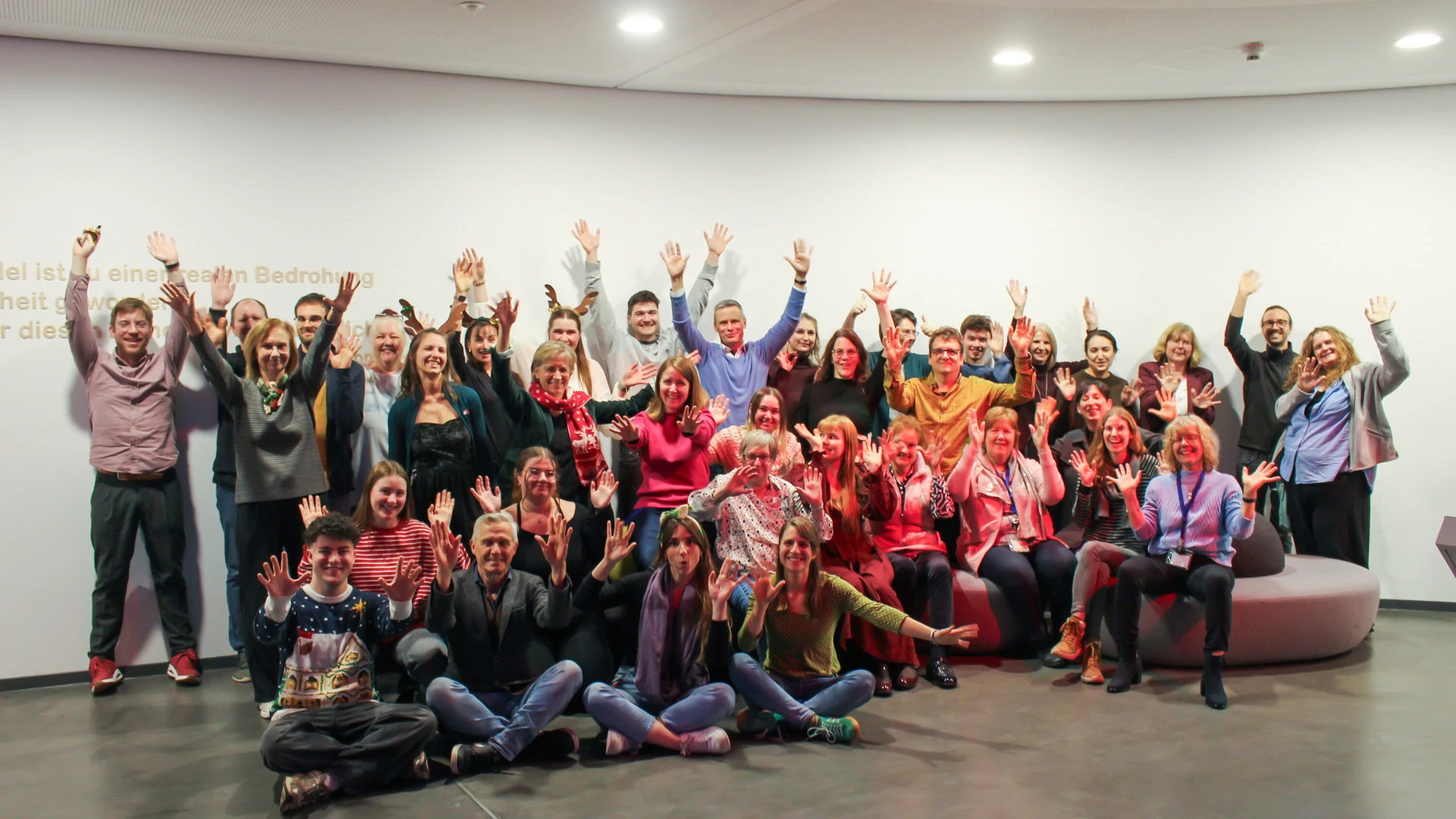 Gruppenbild der Mitarbeiter und Mitarbeiterinnen der Klima Arena